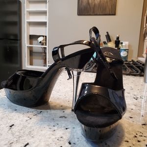 Pleaser Heels 👠
